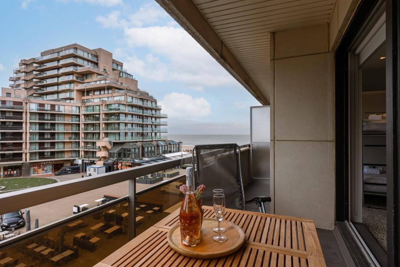 Modern Apartment In Centre Of Knokke Exterior photo
