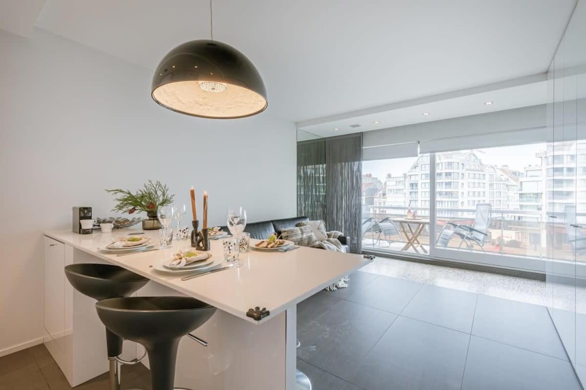Modern Apartment In Centre Of Knokke Exterior photo